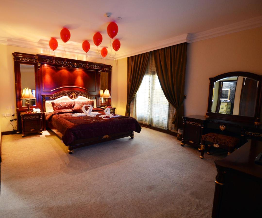 The Convention Center & Royal Suites Hotel Kuwait City Eksteriør billede