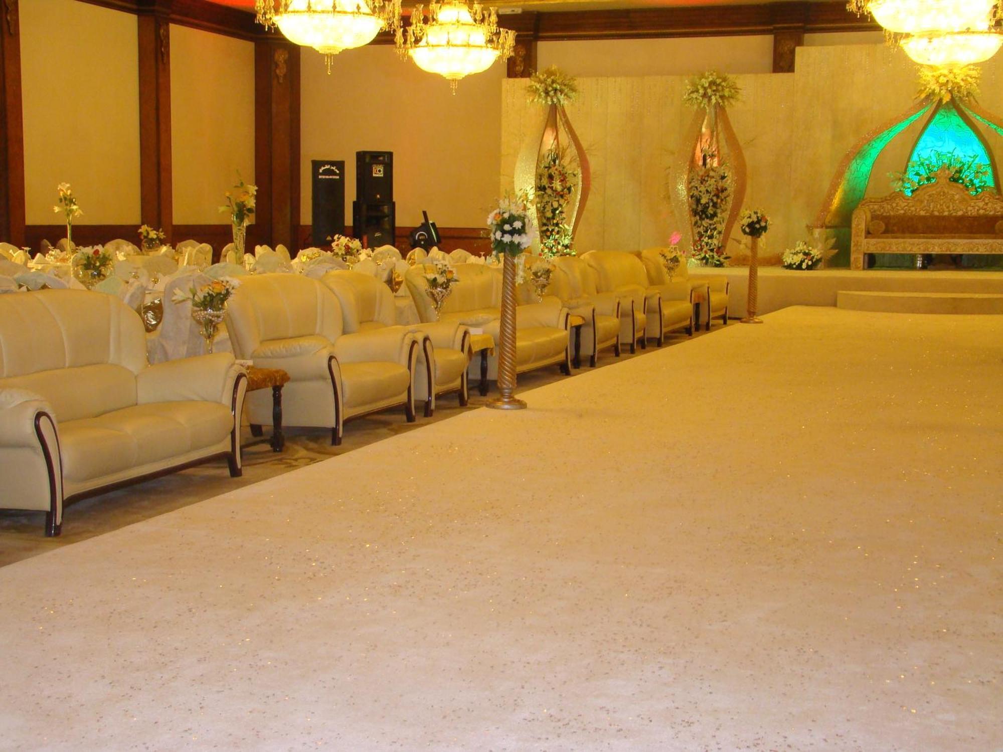 The Convention Center & Royal Suites Hotel Kuwait City Eksteriør billede