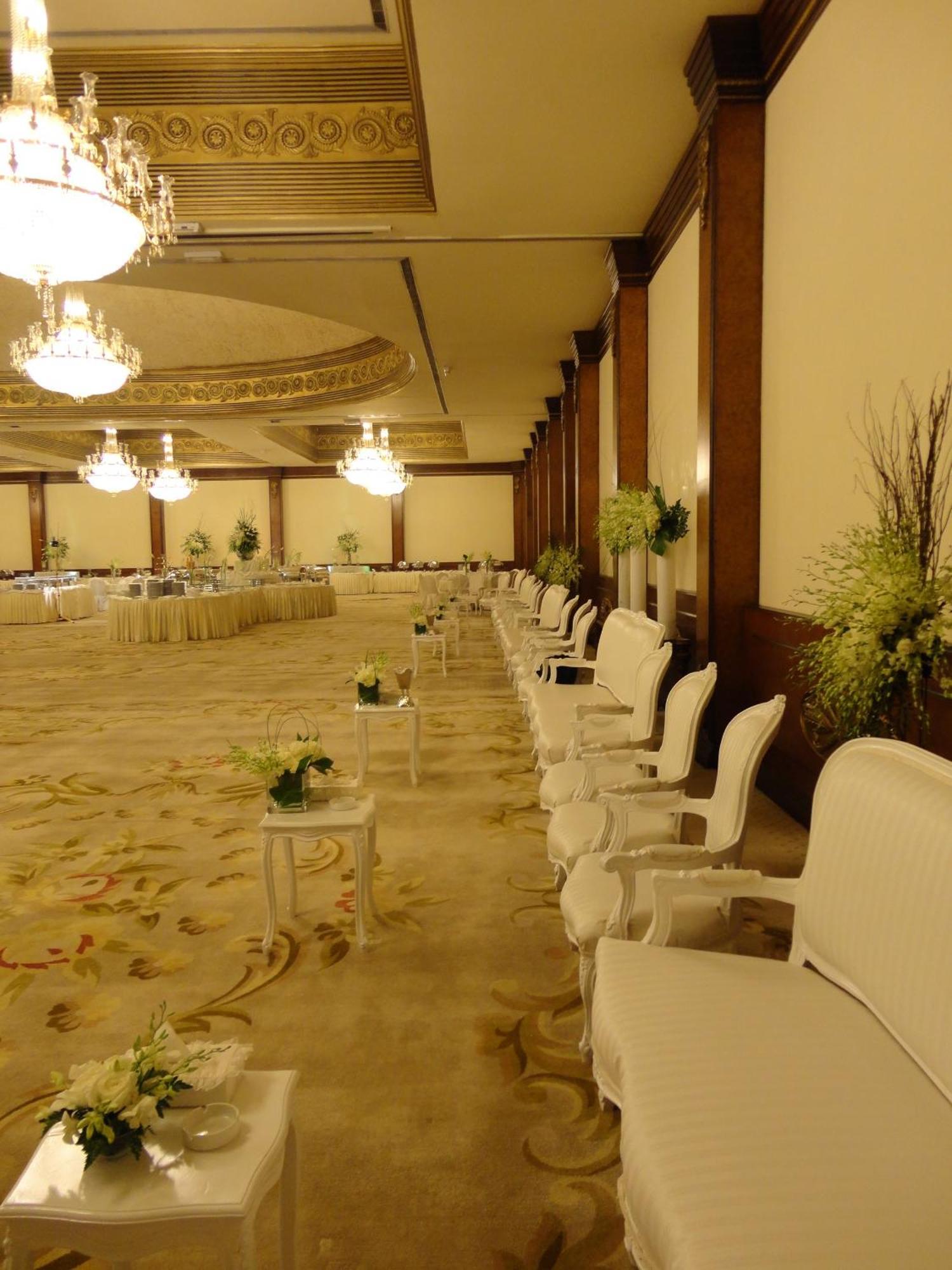 The Convention Center & Royal Suites Hotel Kuwait City Eksteriør billede